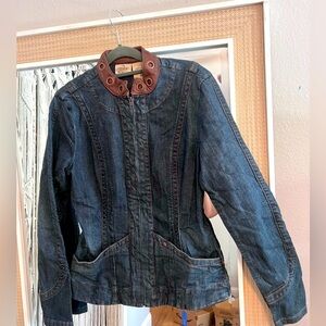 Jordache Legacy jacket with leather collar, zipper front